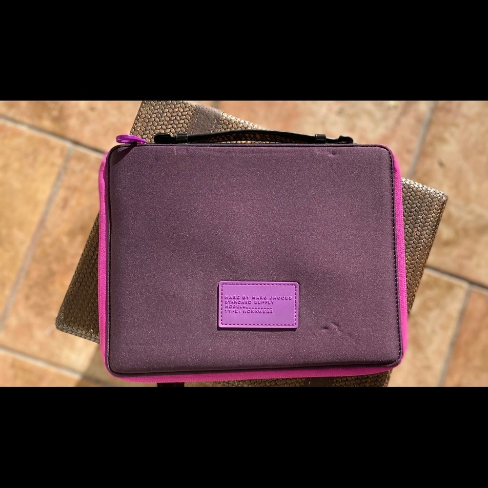 Marc By Marc Jacobs